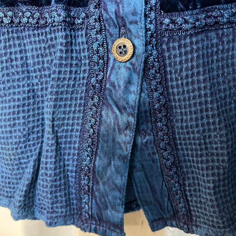 Women's One Size Velour/Velvet Blue Skirt and Shirt Set with Embroidering - Picture 12 of 13